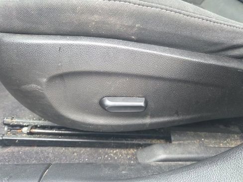 Used 2012 Chevrolet Cruze LT image 23