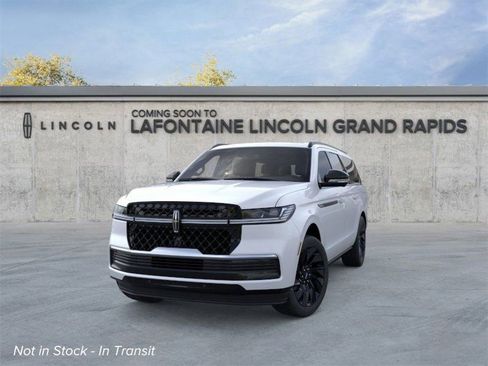 New 2026 Lincoln Navigator L Reserve w/ Jet Appearance Package image 2