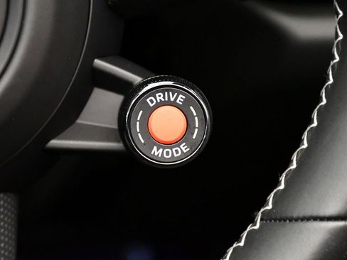 Used 2025 Porsche 911 Targa 4 GTS image 37