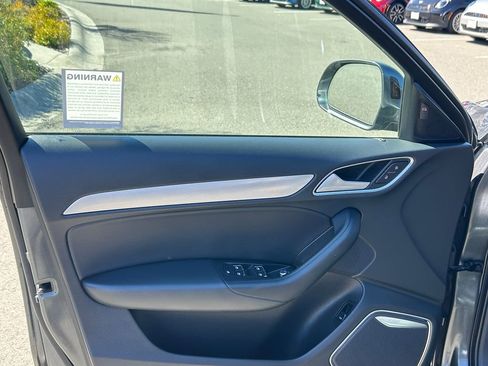 Used 2018 Audi Q3 2.0T Premium Plus w/ Premium Plus Package image 11