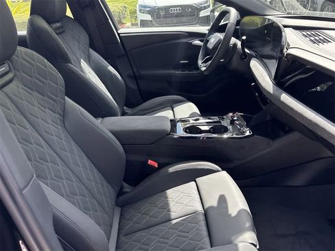 New 2025 Audi S6 e-tron Premium Plus image 28