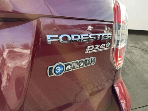 Used 2016 Subaru Forester 2.5i Limited image 24