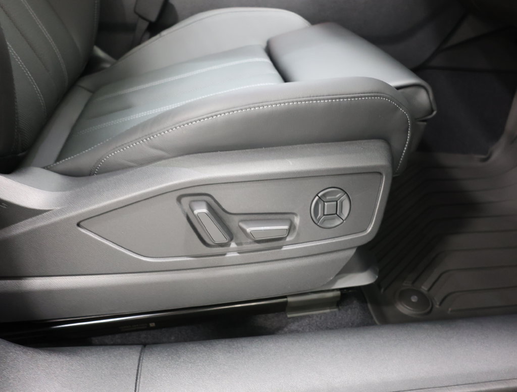 New 2026 Audi Q5 Premium Plus AWD/4WD image 22