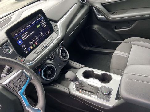 Used 2023 Chevrolet Blazer LT w/ Convenience Package image 17