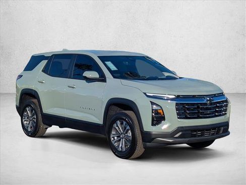 New 2026 Chevrolet Equinox LT w/ Safety and Technology Package image 6