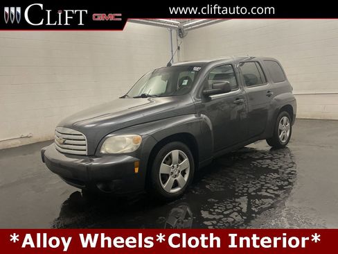 Used 2011 Chevrolet HHR LS image 1