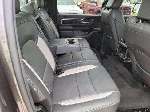 Used 2023 RAM 1500 Big Horn AWD/4WD image 15