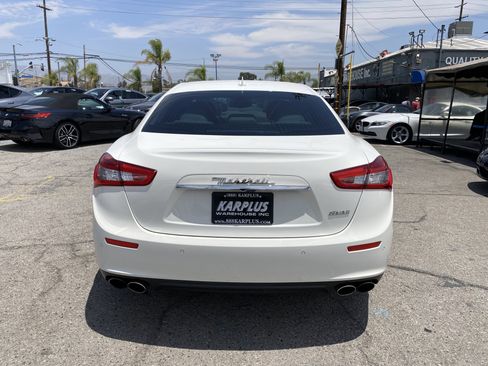 Used 2016 Maserati Ghibli RWD image 9