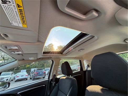 Used 2016 Honda Fit EX image 28