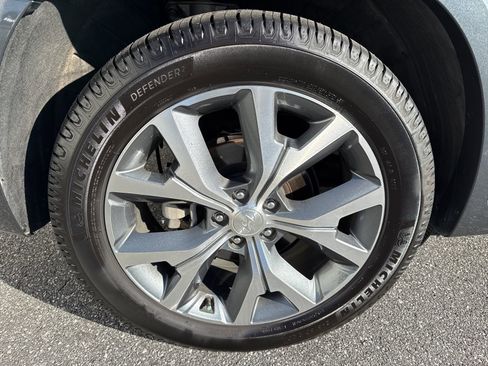 Used 2021 Hyundai Palisade Limited image 9