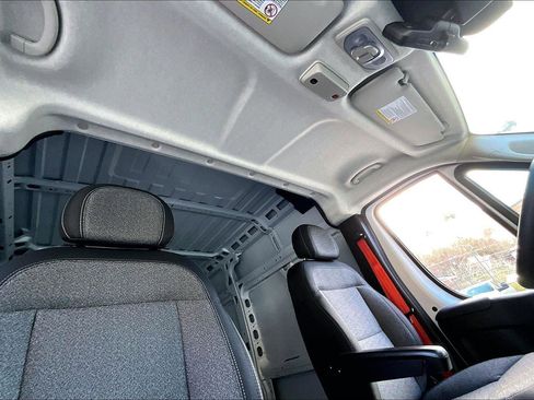 Used 2025 RAM ProMaster 2500 w/ Safety Group image 22