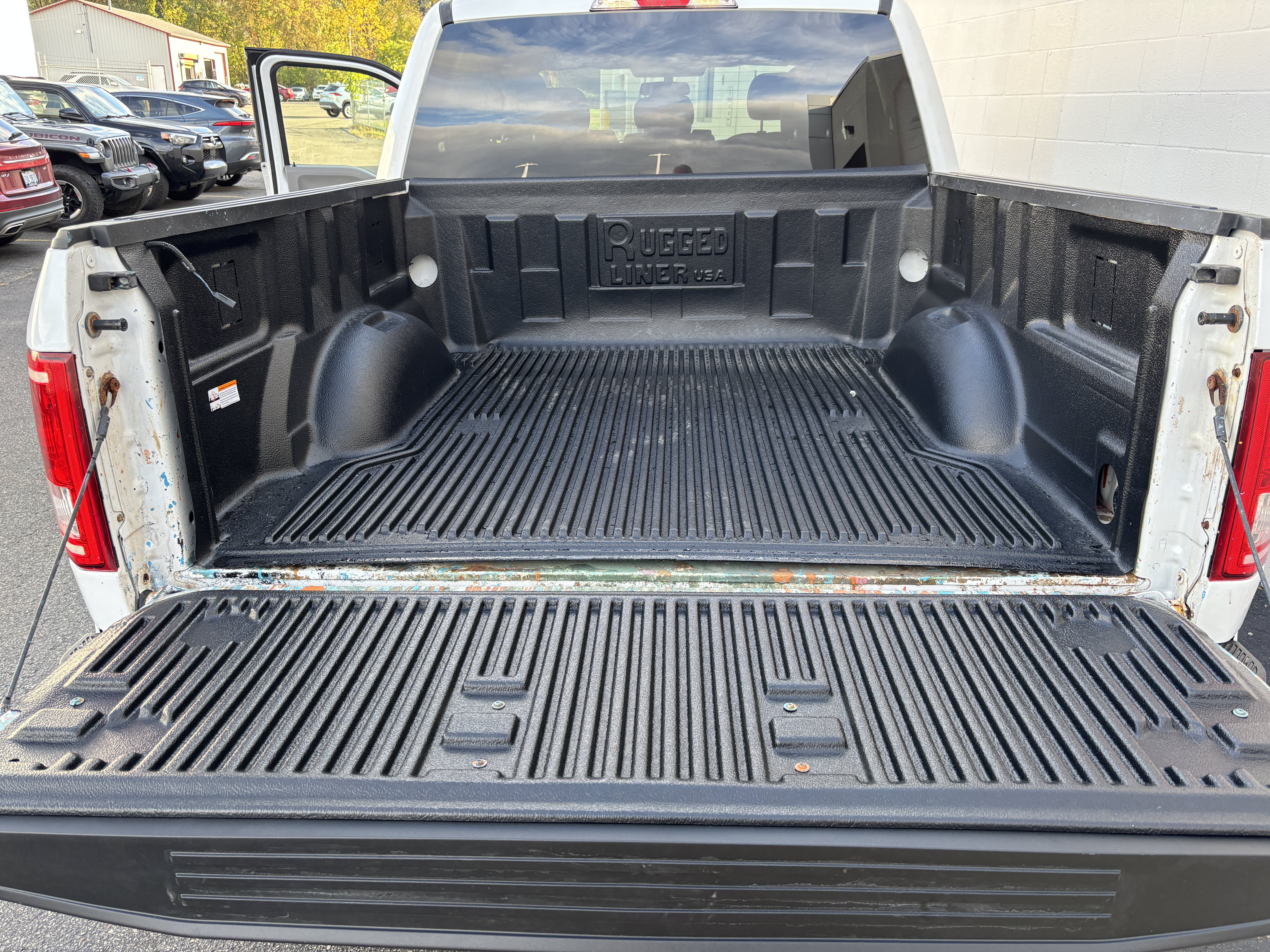 Used 2017 Ford F150 XL w/ XL Power Equipment Group AWD/4WD image 11