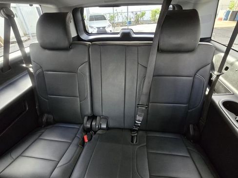 Used 2019 GMC Yukon XL SLT image 15