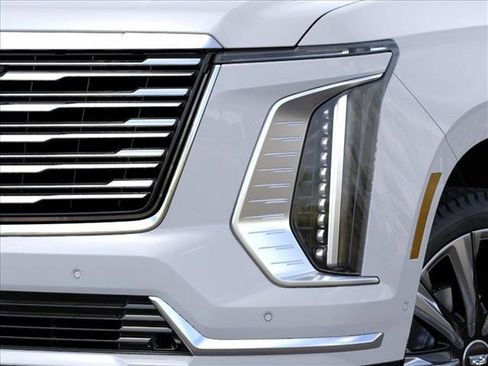 New 2026 Cadillac Escalade ESV Platinum Luxury AWD/4WD image 10
