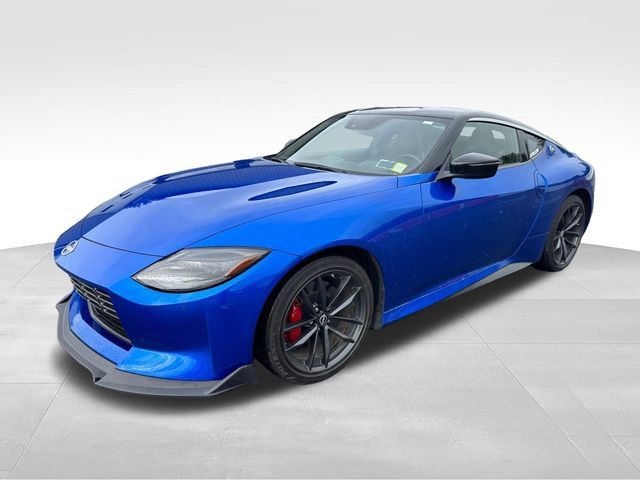 Used 2023 Nissan Z w/ Floor Mat Package (L93) RWD image 2