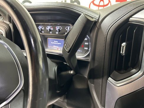 Used 2019 GMC Sierra 1500 SLT w/ SLT Premium Plus Package AWD/4WD image 28
