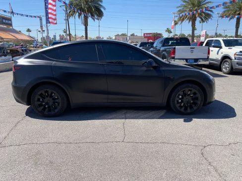 Used 2020 Tesla Model Y Long Range AWD/4WD image 5