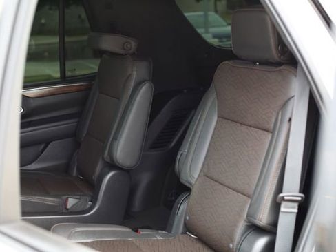 Used 2021 Chevrolet Tahoe High Country image 23