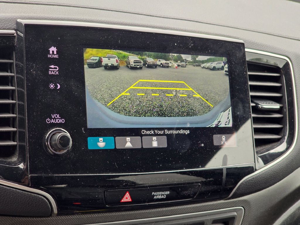 Used 2022 Honda Pilot TrailSport image 9