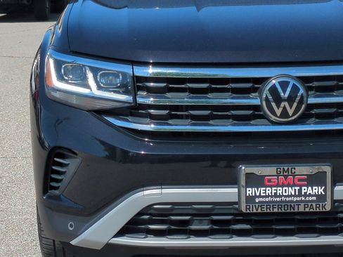 Used 2022 Volkswagen Atlas Cross Sport SE AWD/4WD image 44