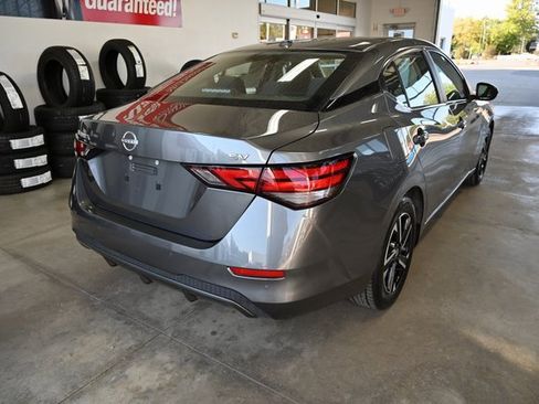 Used 2024 Nissan Sentra SV image 6