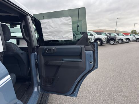 New 2025 Ford Bronco Heritage Edition image 15