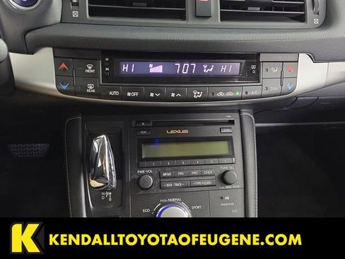 Used 2013 Lexus CT 200h image 13