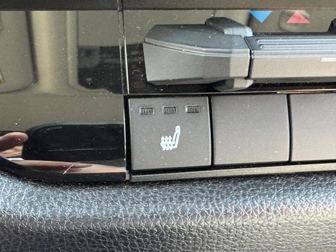 Used 2024 Toyota Tundra SR5 w/ TRD Off-Road Premium Package image 20