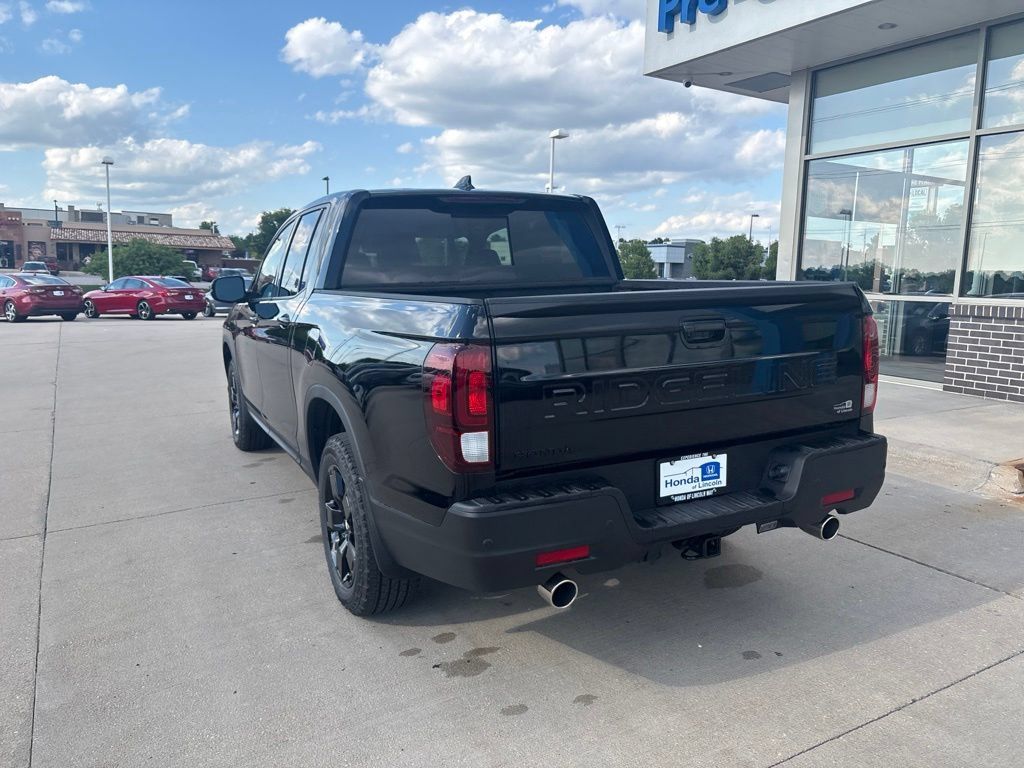 Certified 2026 Honda Ridgeline Black Edition image 7