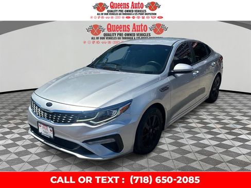 Used 2019 Kia Optima LX FWD image 2
