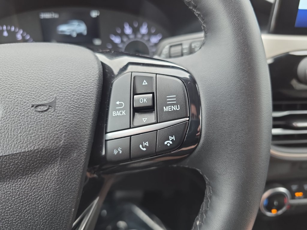 Certified 2022 Ford Escape SE w/ Convenience Package FWD image 16