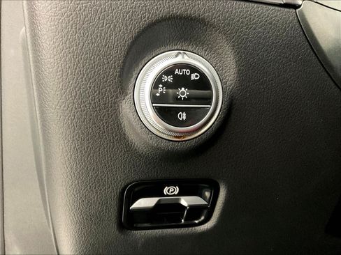 Certified 2023 Mercedes-Benz C 300 4MATIC Sedan image 36