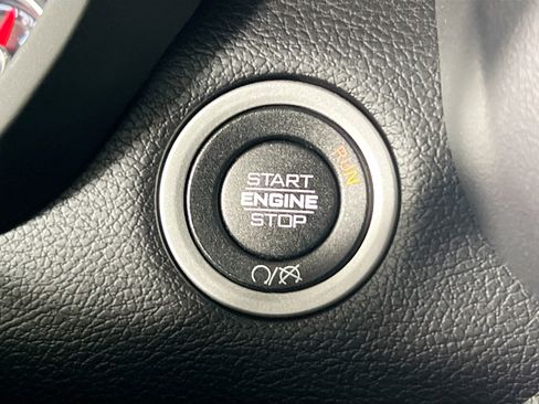 Used 2024 RAM 2500 Big Horn w/ Night Edition AWD/4WD image 24