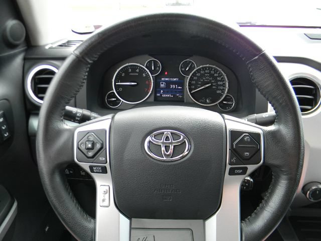 Used 2016 Toyota Tundra 4x4 CrewMax image 11