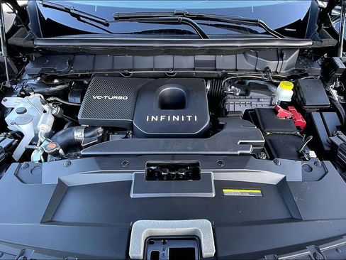 New 2026 INFINITI QX60 Luxe w/ Family Package FWD image 12