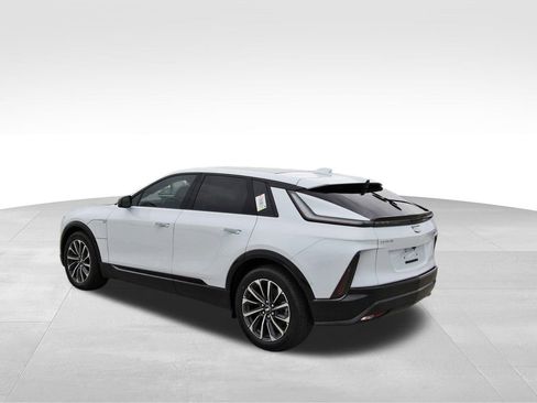 New 2026 Cadillac Lyriq Sport image 3