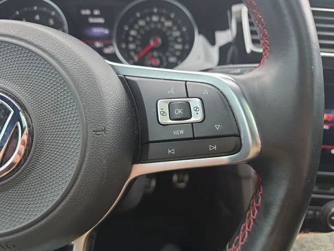 Used 2019 Volkswagen GTI Autobahn FWD image 20