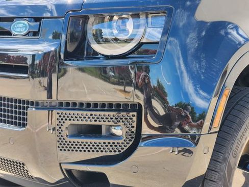 New 2025 Land Rover Defender 130 V8 AWD/4WD image 5