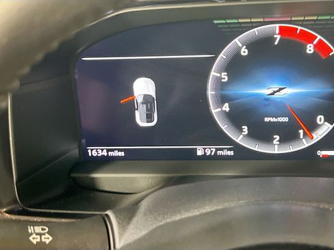 Used 2024 Nissan Z Sport w/ Floor Mat Package image 12