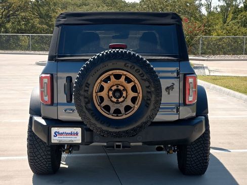 Used 2022 Ford Bronco Wildtrak image 7