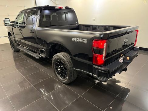 New 2026 Ford F250 XLT w/ XLT Premium Package AWD/4WD image 4