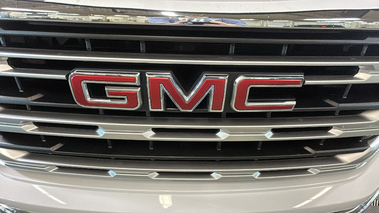 Used 2023 GMC Sierra 1500 SLE AWD/4WD image 9