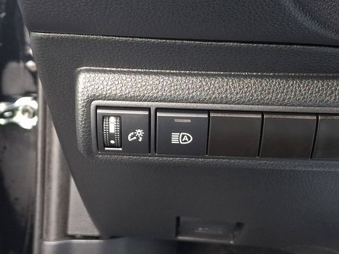 Used 2024 Toyota Corolla LE image 25