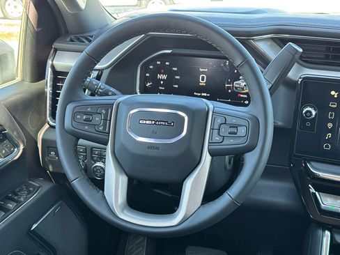 New 2026 GMC Sierra 2500 Denali w/ Denali Reserve Package image 22