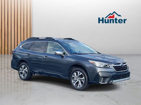 Used 2022 Subaru Outback Touring XT image 1