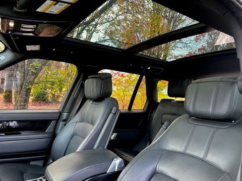 Used 2019 Land Rover Range Rover Supercharged AWD/4WD image 44
