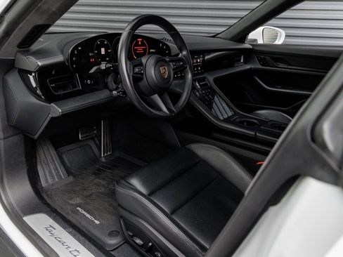 Certified 2020 Porsche Taycan Turbo image 4