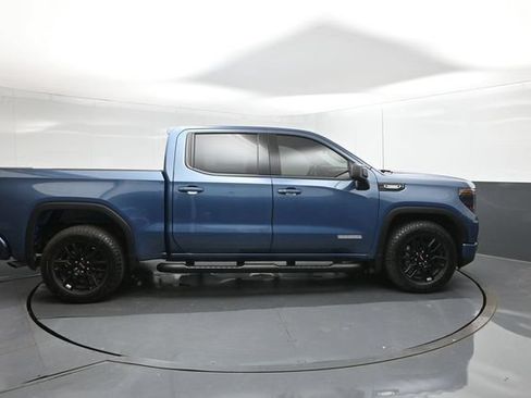 Used 2026 GMC Sierra 1500 Elevation w/ Elevation Select Package RWD image 11