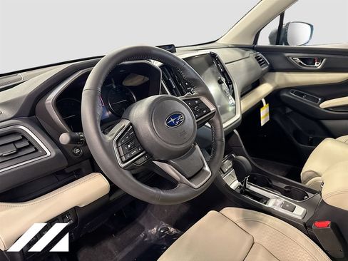 Used 2026 Subaru Ascent Limited AWD/4WD image 9