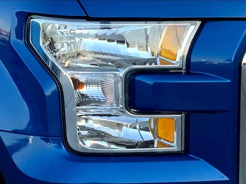 Used 2017 Ford F150 XLT w/ Equipment Group 301A Mid RWD image 26